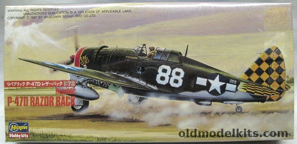 Hasegawa 1/72 P-47D Thunderbolt Razorback - 325th FG Lt. Co. Robert Baseler Italy 1944 'Big Stud' / 348th FS 'Fiery Ginger IV' Of Col. Neel E Kearby New Guinea 1944, 507 plastic model kit